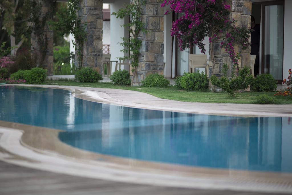 Genc Hotel Bodrum Buitenkant foto